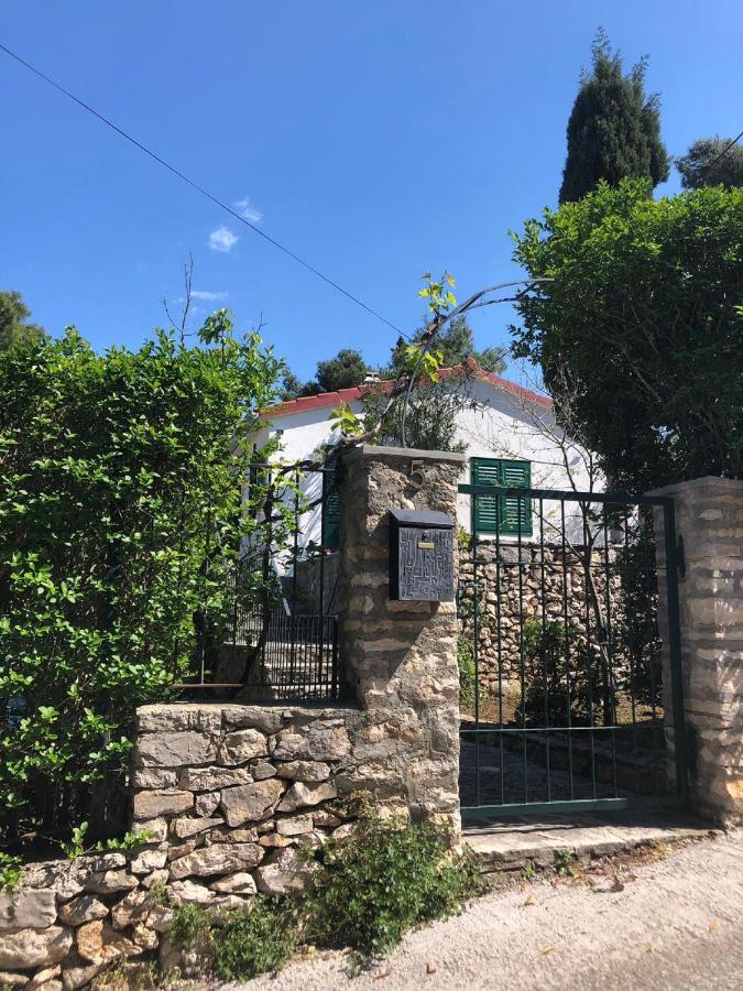 Holiday Home Pavarotti Supetar Dış mekan fotoğraf
