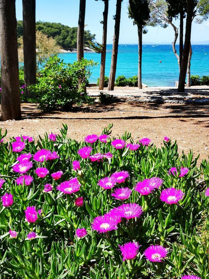 Holiday Home Pavarotti Supetar Dış mekan fotoğraf