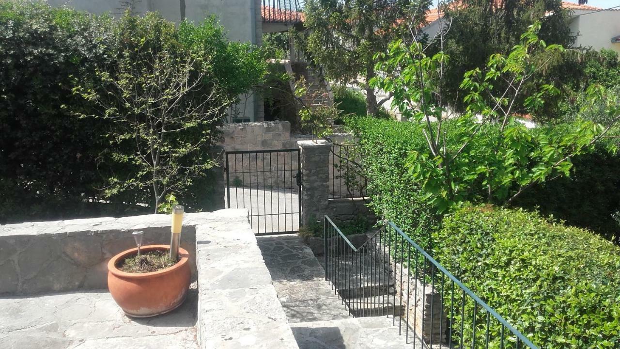 Holiday Home Pavarotti Supetar Dış mekan fotoğraf